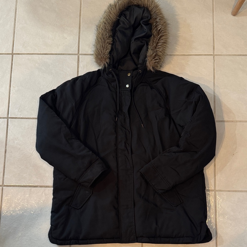 Old Navy Men's Black Puffer Jacket with Fur Hood